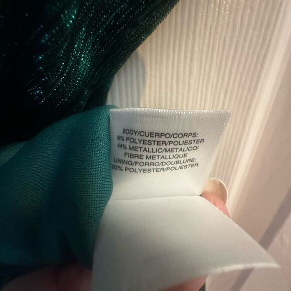 NWT Nine West Shimmering Emerald Green Sleeveless Women's Top Sz L - Picture 4 of 6